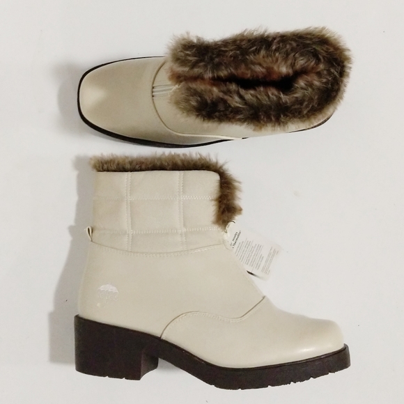 Totes NWT cream zip up winter boots with faux fur - Picture 5 of 8